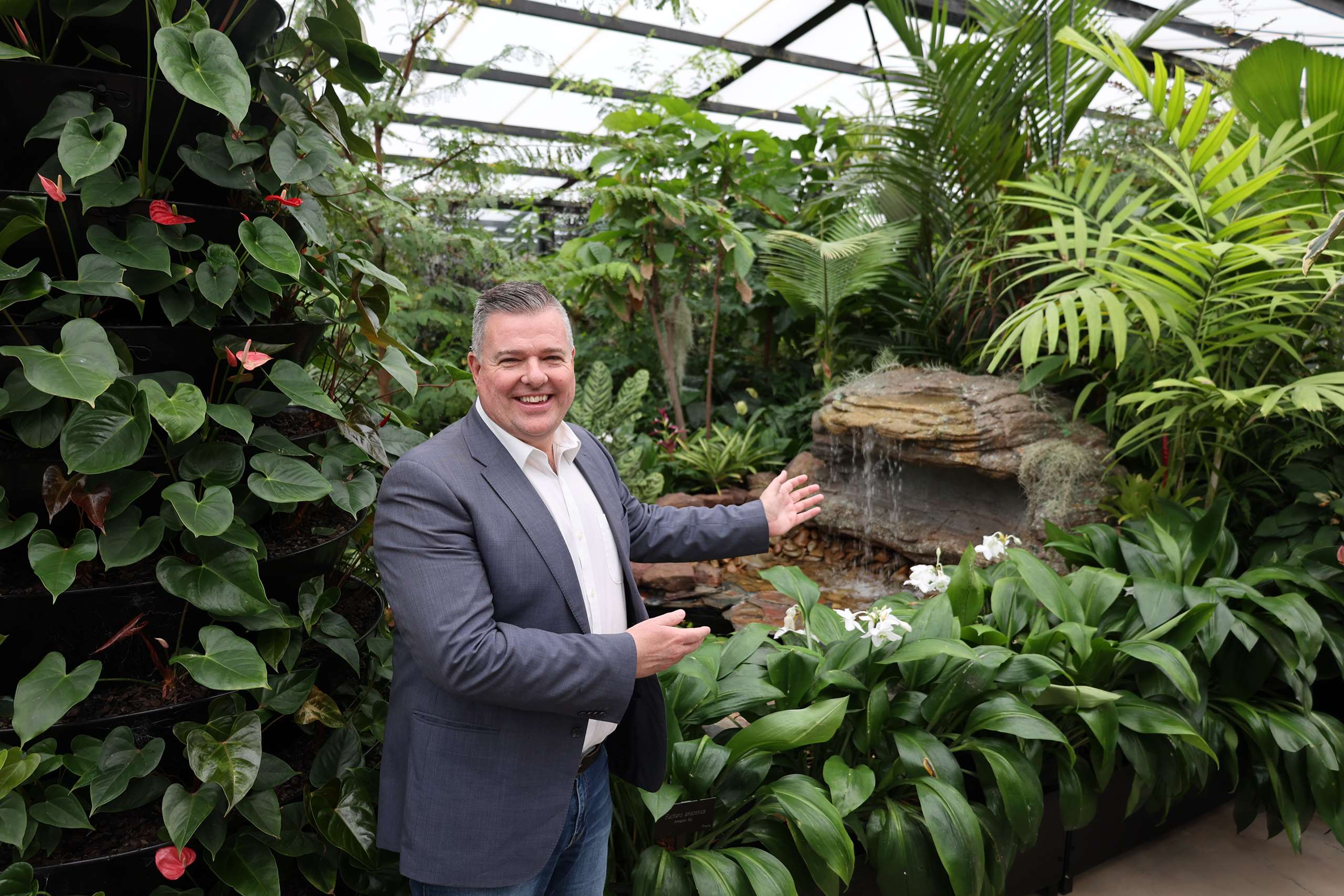 Spring Geelong Geelong Botanic Gardens welcomes spring, and a new water feature | News ...