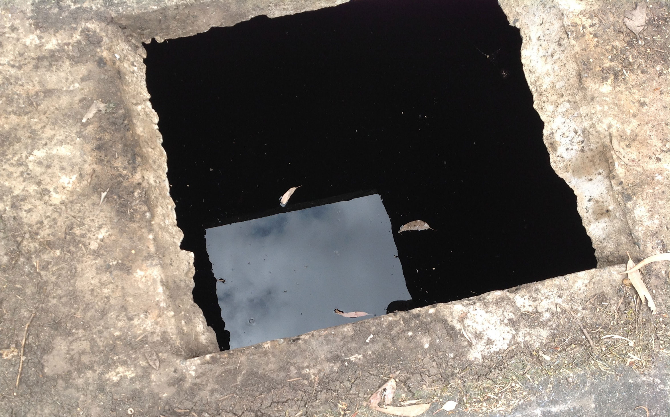 Inground water tank
