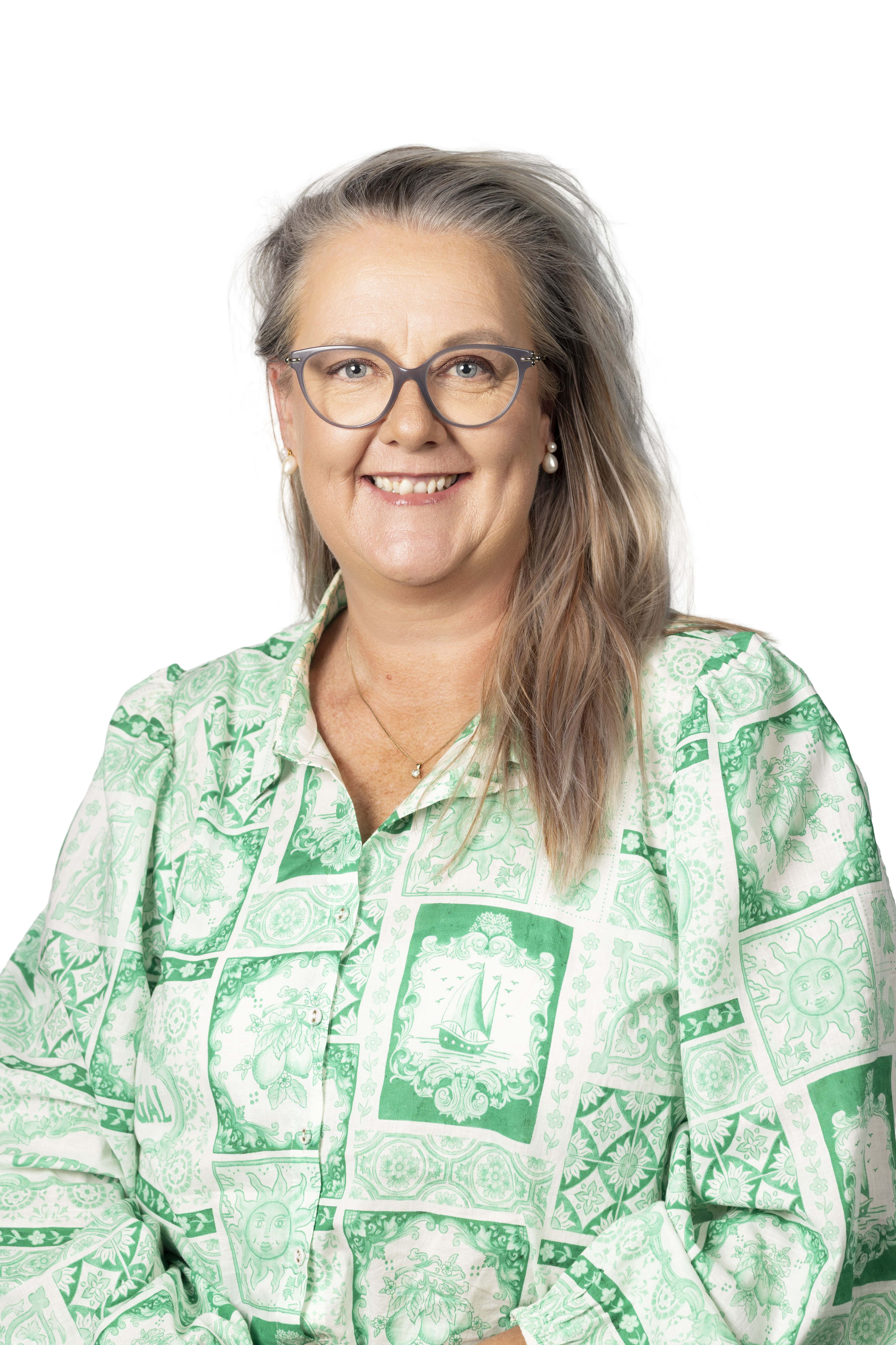 Melonie Sheehan - Headshot