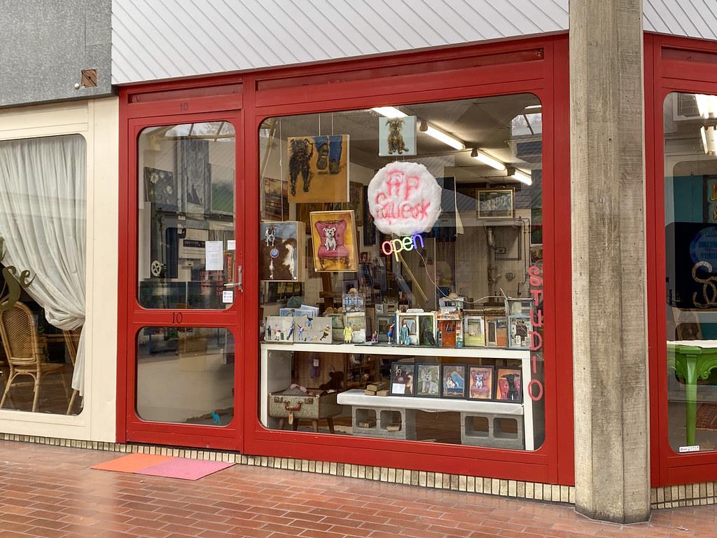 Pip-Squeak Art Gallery & Studio 