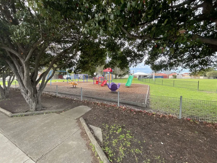 Image for Peter Lowe Reserve