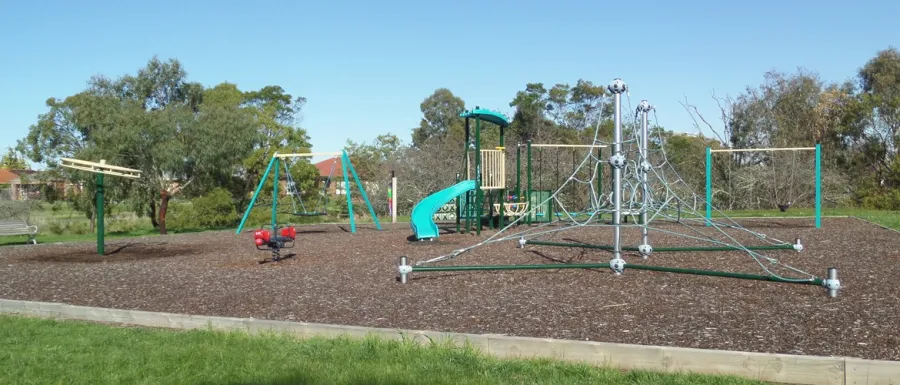 Waurn Ponds Valley Parklands - North
