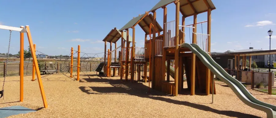 Westlakes Boulevard Park