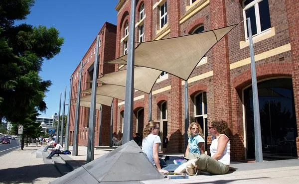 Deakin Waterfront