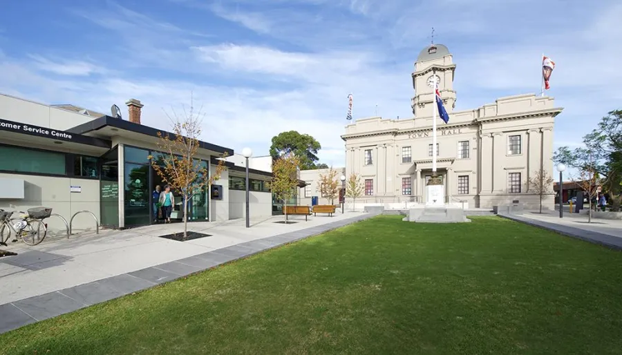 Geelong West Town Hall Front of building from Pakington street view