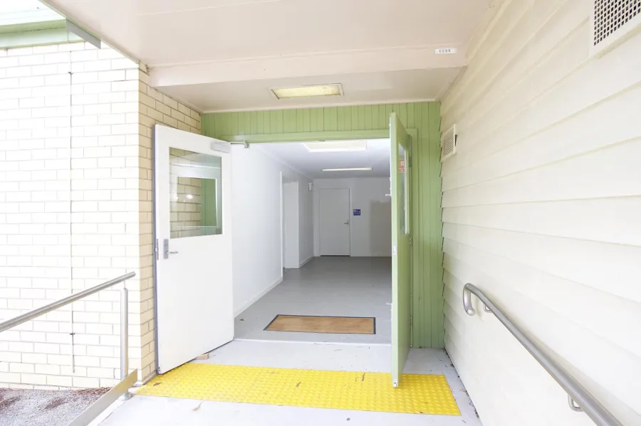 Image for Lara Hall