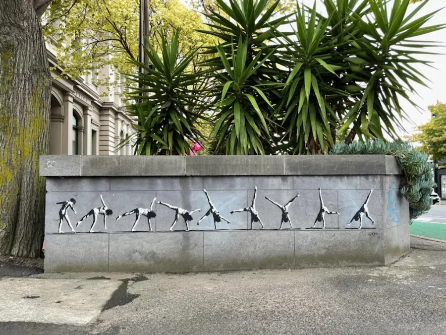 Vkm Cartwheel - VKM Stencil Trail
