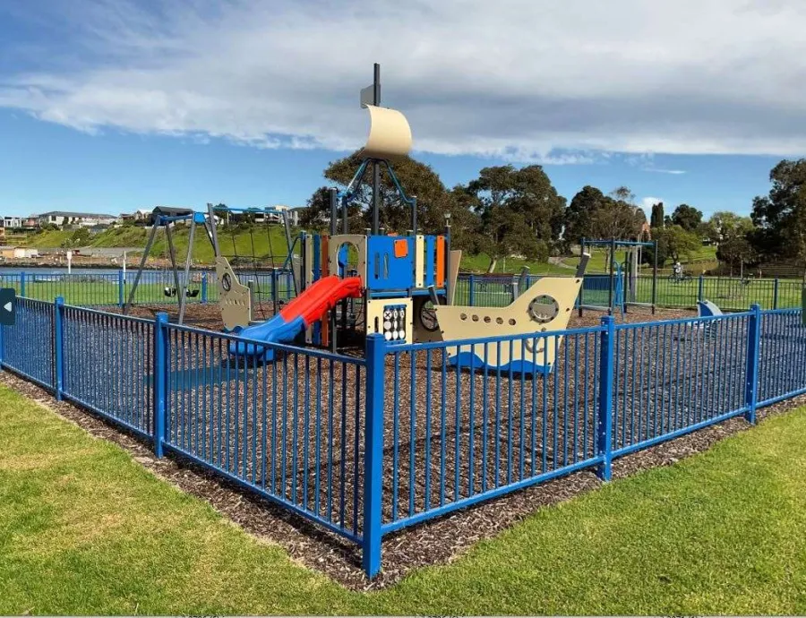 St Helens Park Playground