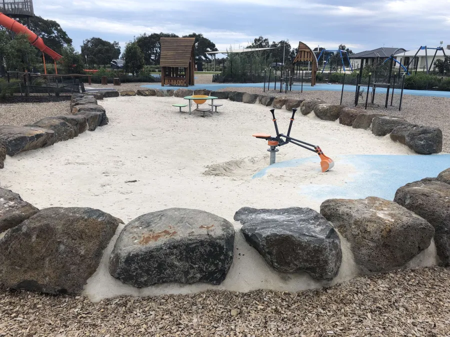 Parkfield Boulevard Playground