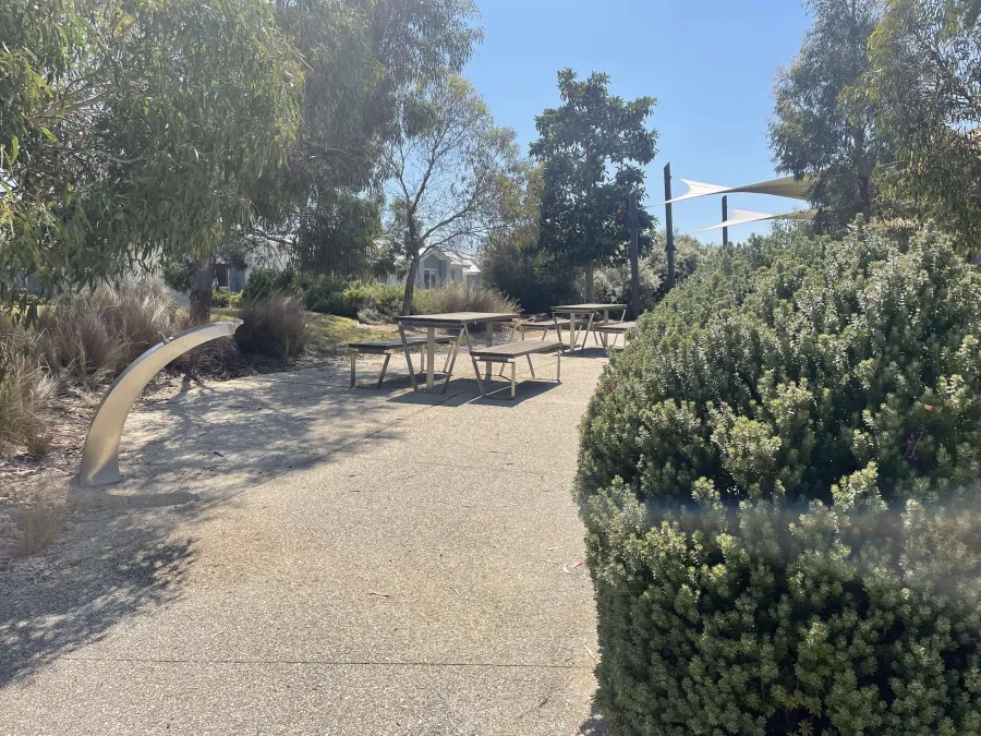 Owarra Boulevard Park