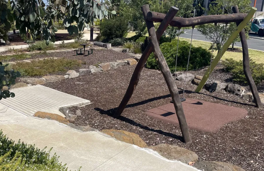 Eminence Street Park
