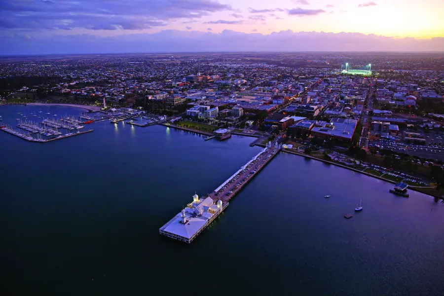 The Geelong waterfront at dusk