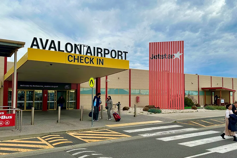 Avalon airport entry Avalon airport entry
