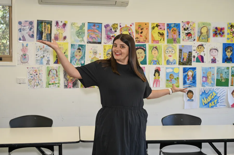 Artist Beth Van Elst in community art workshop