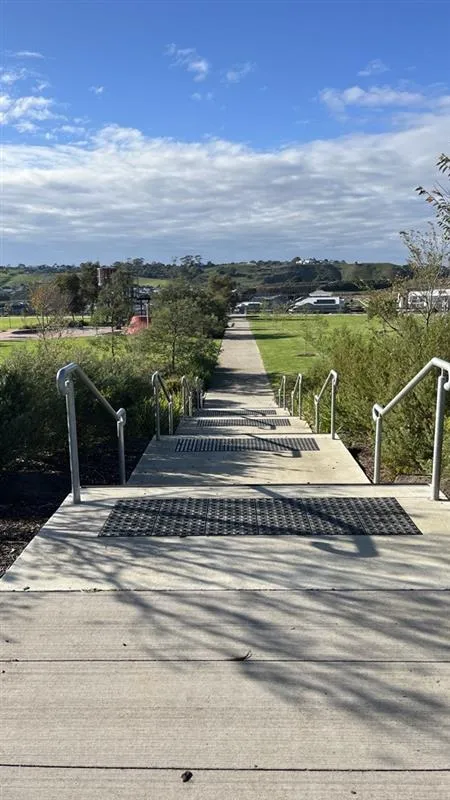 Escarpment Drive Park top entry