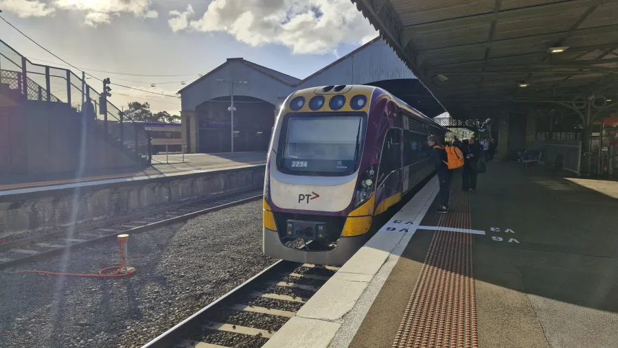 A train at Geelong Station Train waiting at Geelong Station