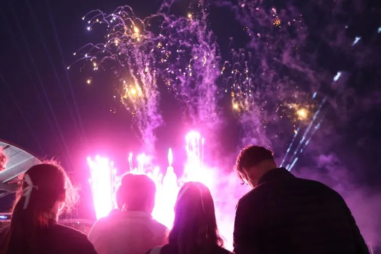 Fireworks at the Floating Christmas Tree in 2025