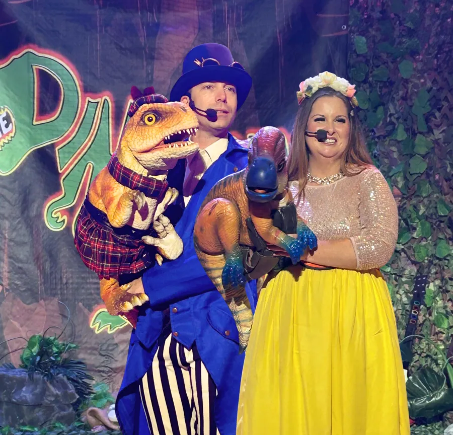 The incredible Shaun & Tara from The Dinomaniacs