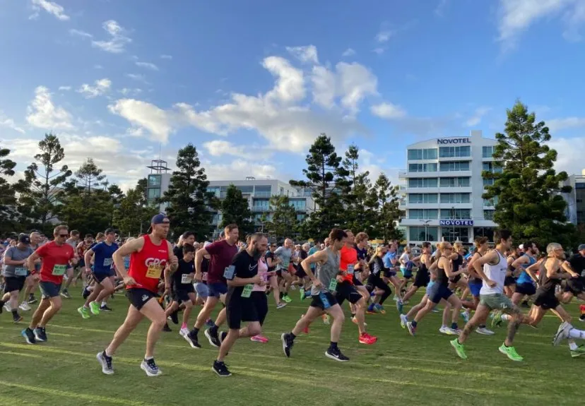 The start of the Dawnbuster Fun Run 2025 on Steampacket Gardens