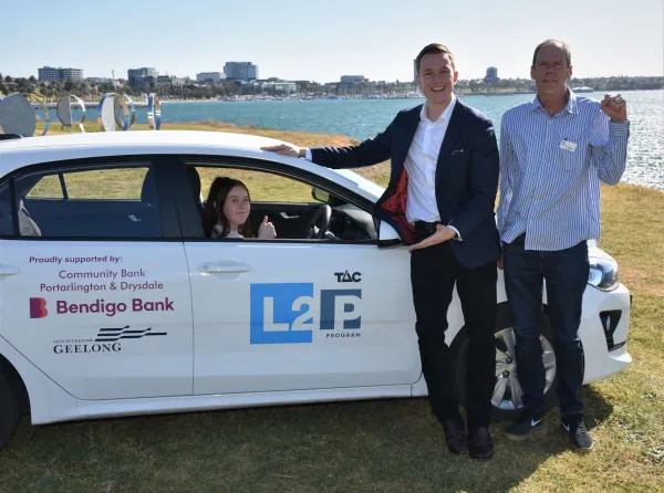 Learner driver Hailey Rickard, Greater Geelong Mayor Trent Sullivan and driving mentor Rob McAllister.