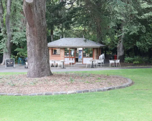 WYM at the Geelong Botanic Gardens