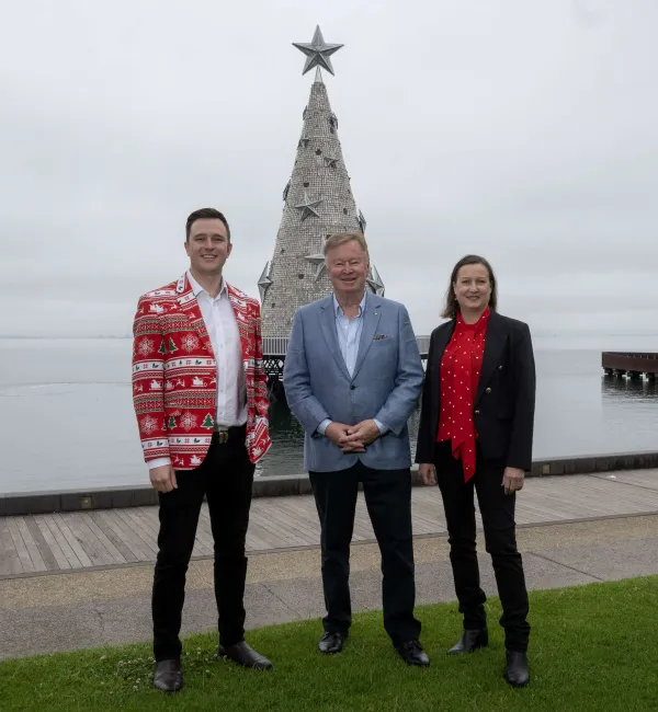 Cr Trent Sullivan, Denis Walter OAM and Cr Melissa Cadwell 1.