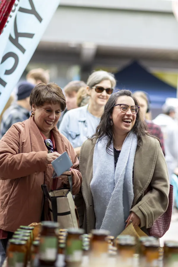 Geelong City Market customers