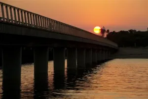 Barwon Heads - sunset over the bridge