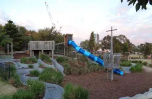 Poppy Kettle Slide