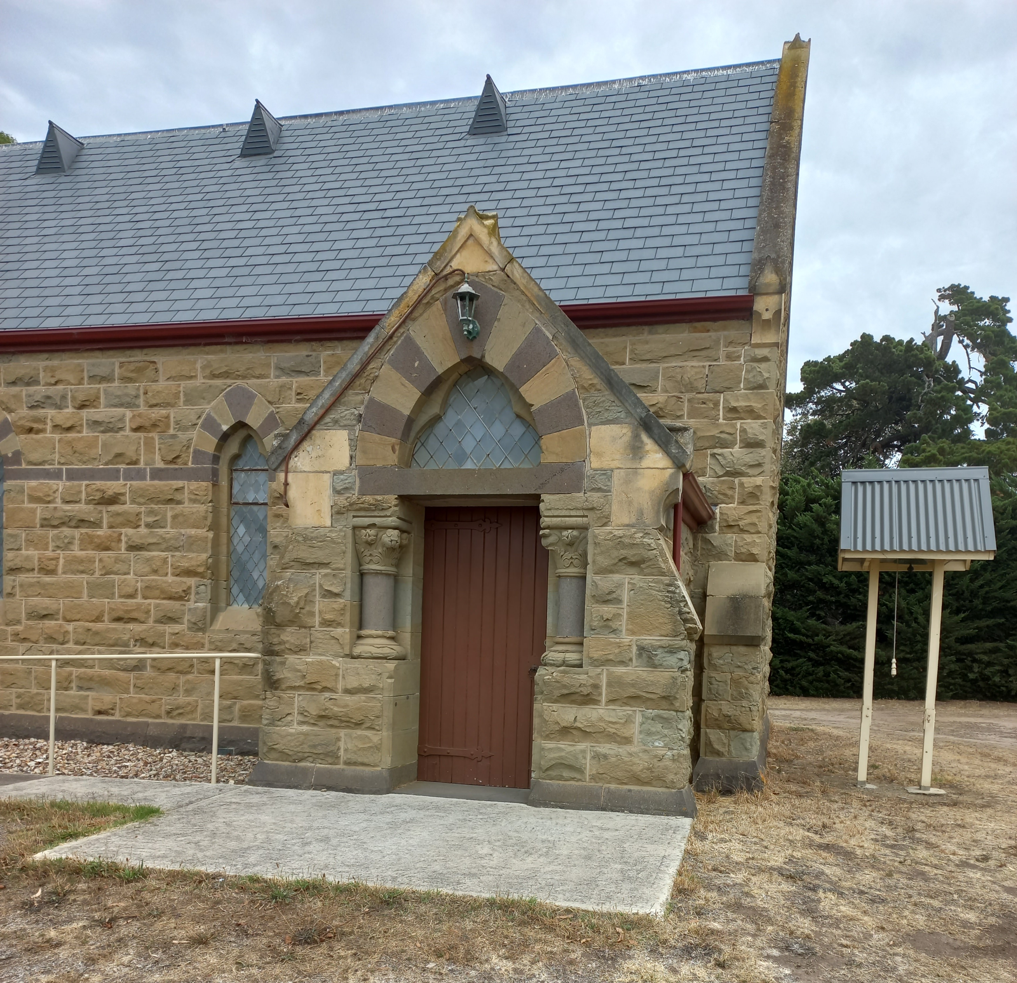 Barrabool Hills Uniting Church - Jumble Sale